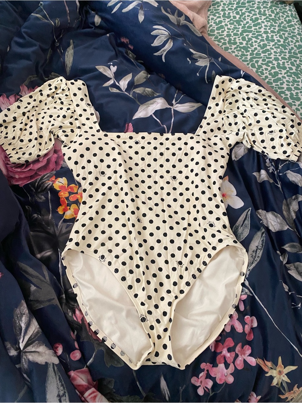 Kate Spade Polka Dot Puff-Sleeve One-Piece Swimsuit XL